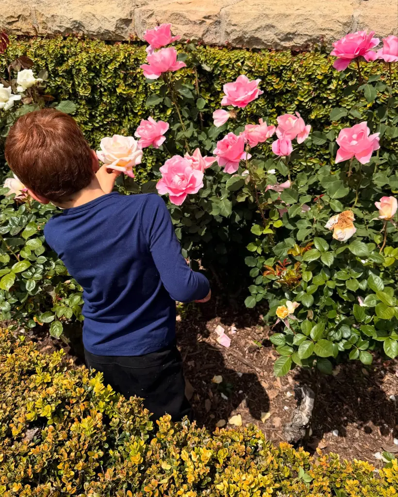 Prince Archie was also pictured gardening.