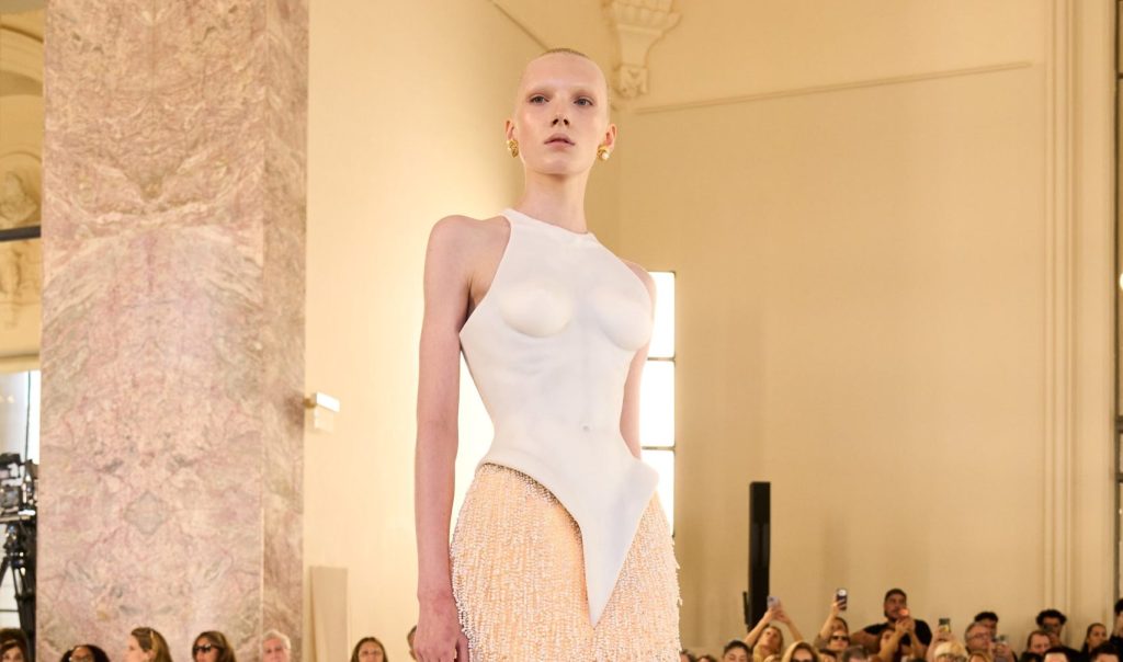 SCHIAPARELLI_HCFW2627_30